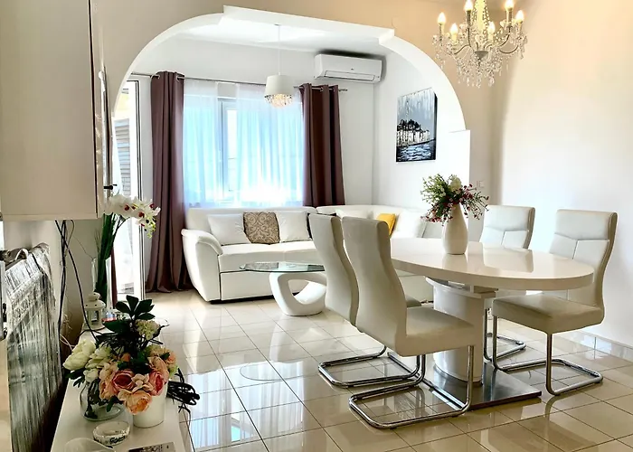 Nera דירה וודיצה